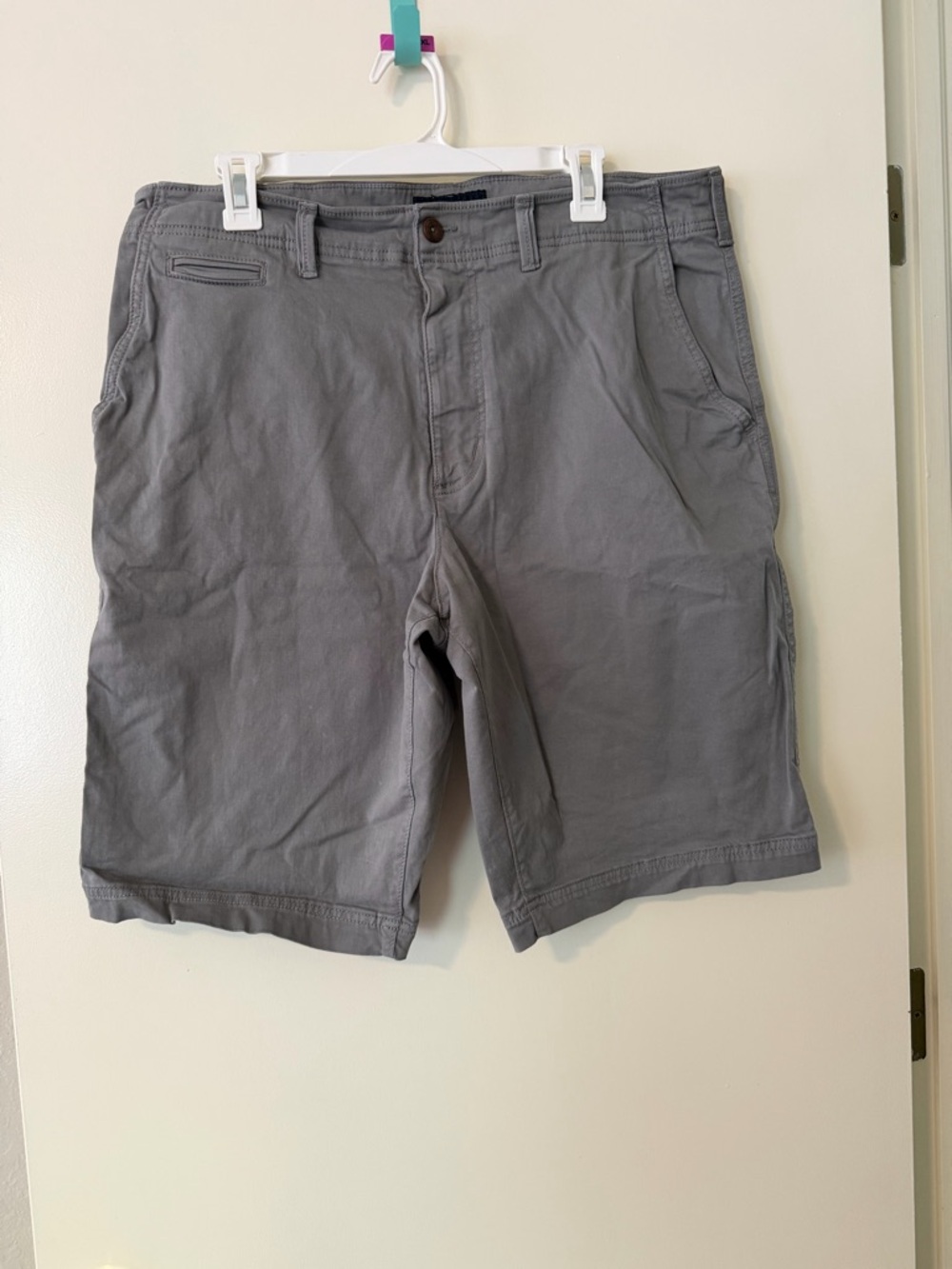 American Eagle Outfitters Gray Flat-Front Cotton Shorts